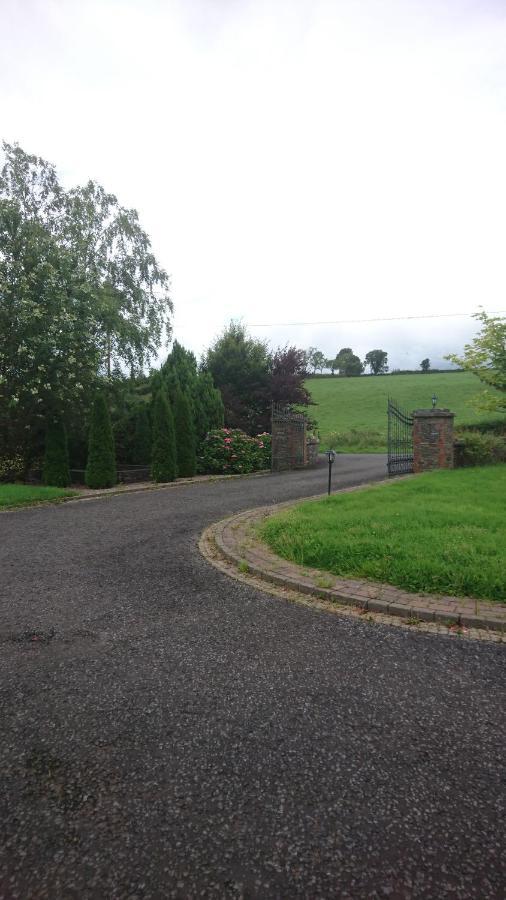 Rossclare Lodge Enniskillen Exterior foto